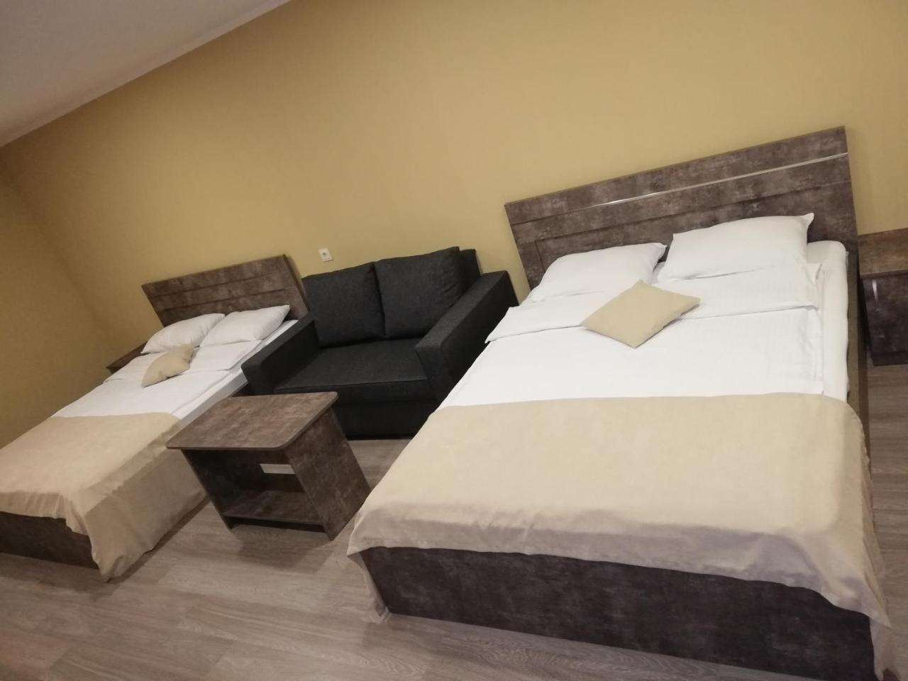 Hotel Nabadi Tiflis Exterior foto