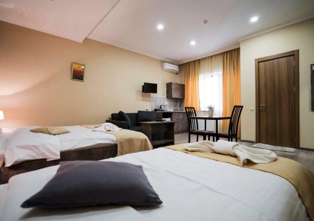Hotel Nabadi Tiflis Exterior foto